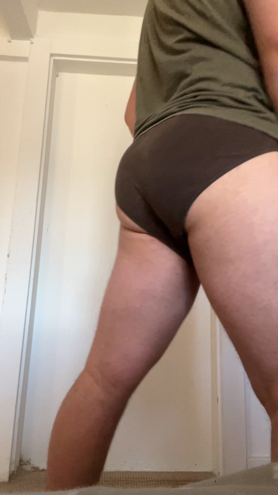Ass porn video with onlyfans model Rayblew <strong>@rayblew</strong>