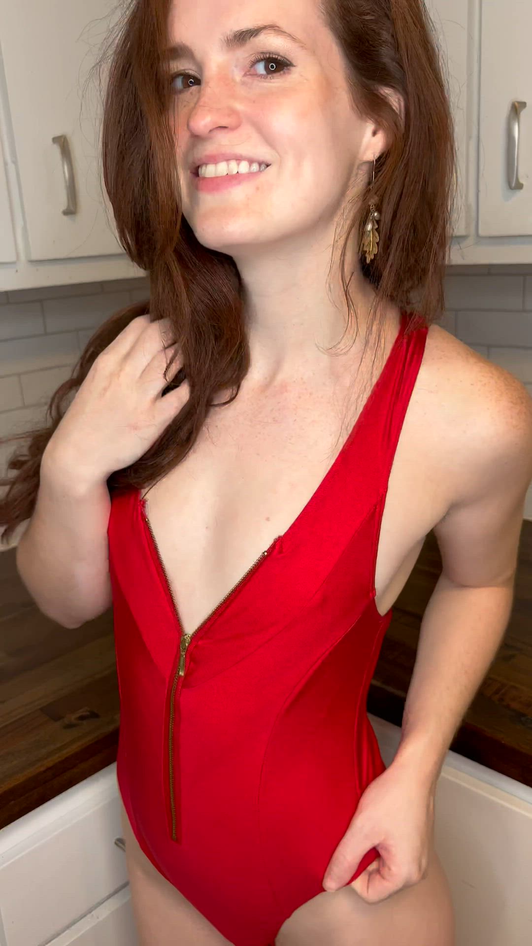 Redhead porn video with onlyfans model saltysweetcaroline <strong>@saltysweetcaroline</strong>