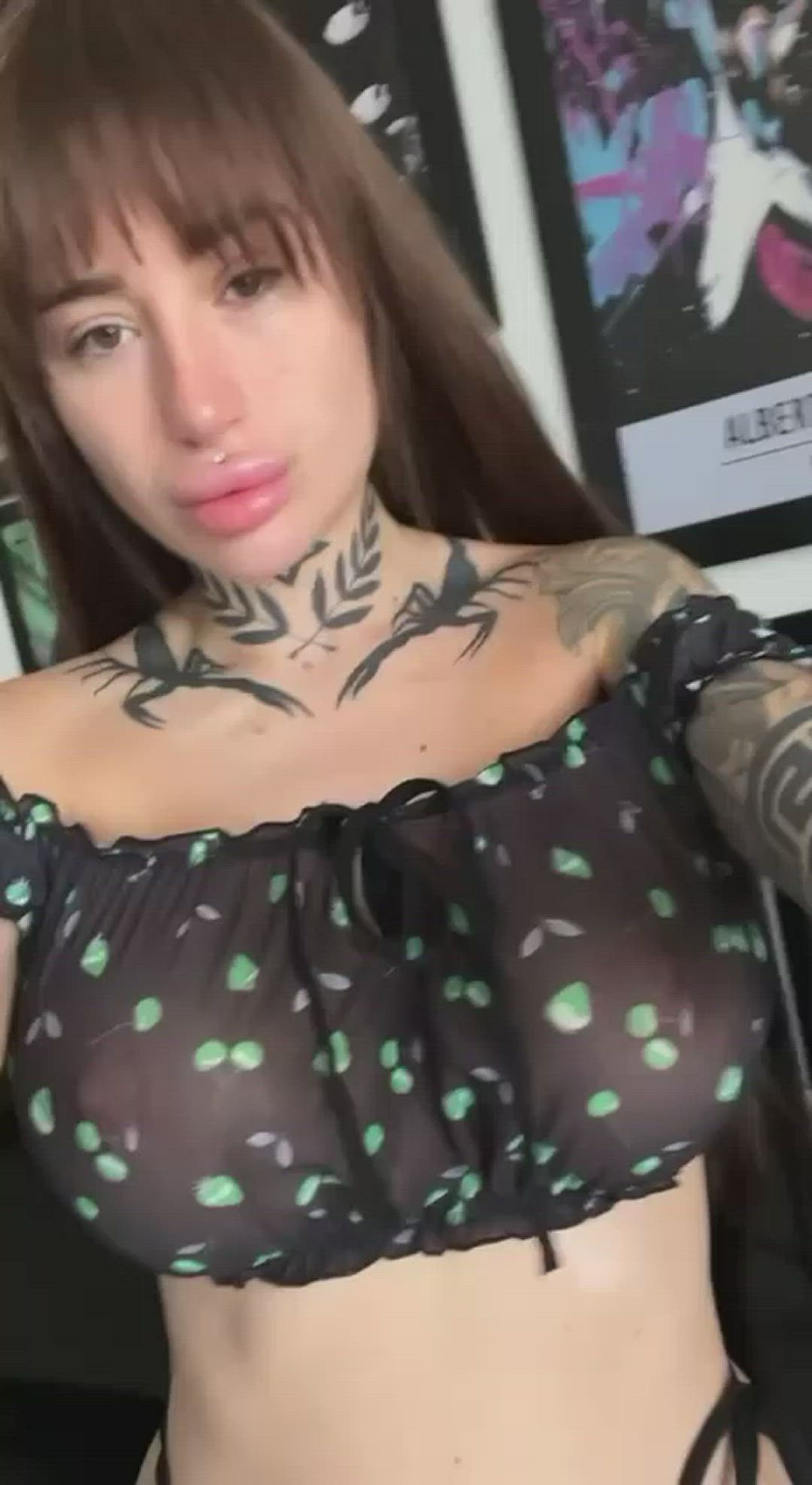 Fake Tits porn video with onlyfans model Sarah.ms <strong>@sarah.ms</strong>