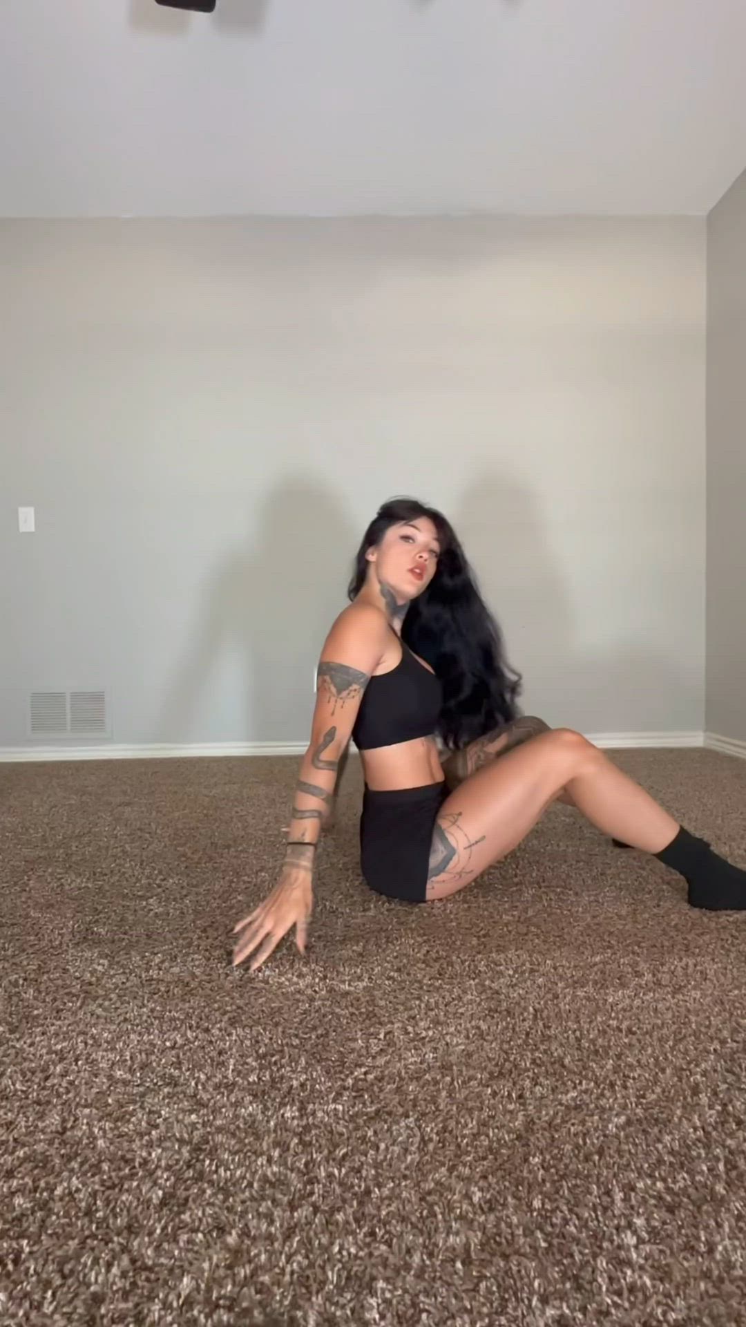 OnlyFans porn video with onlyfans model savannahv <strong>@savannahskyexo0x</strong>