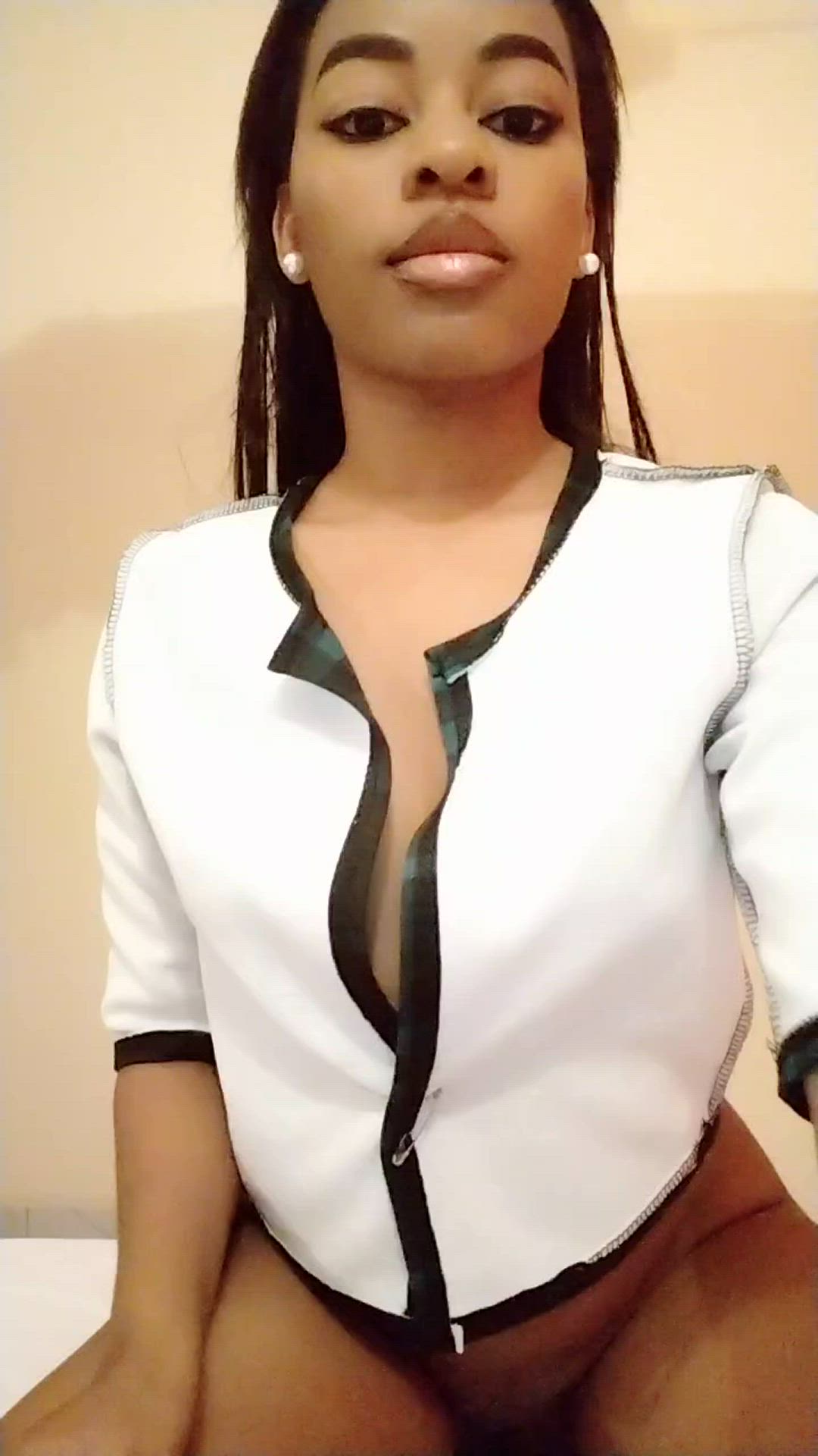 Tits porn video with onlyfans model seductionwalley <strong>@imcaramelmar</strong>