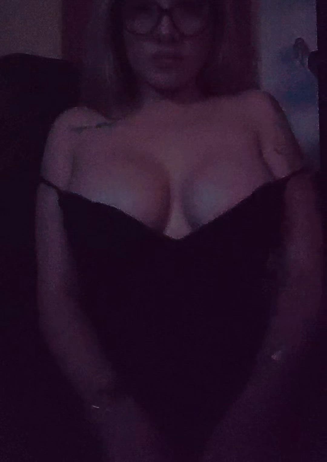 Big Tits porn video with onlyfans model sexyeny <strong>@sexyeny.mx</strong>