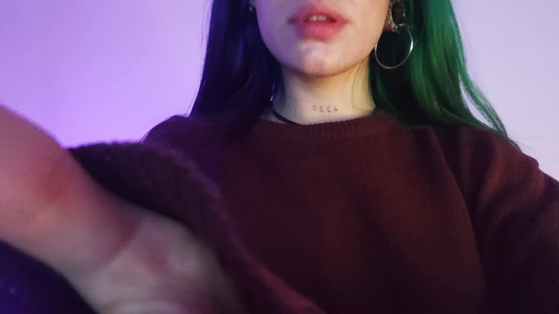 Cute porn video with onlyfans model silverhaze <strong>@silver.haze</strong>