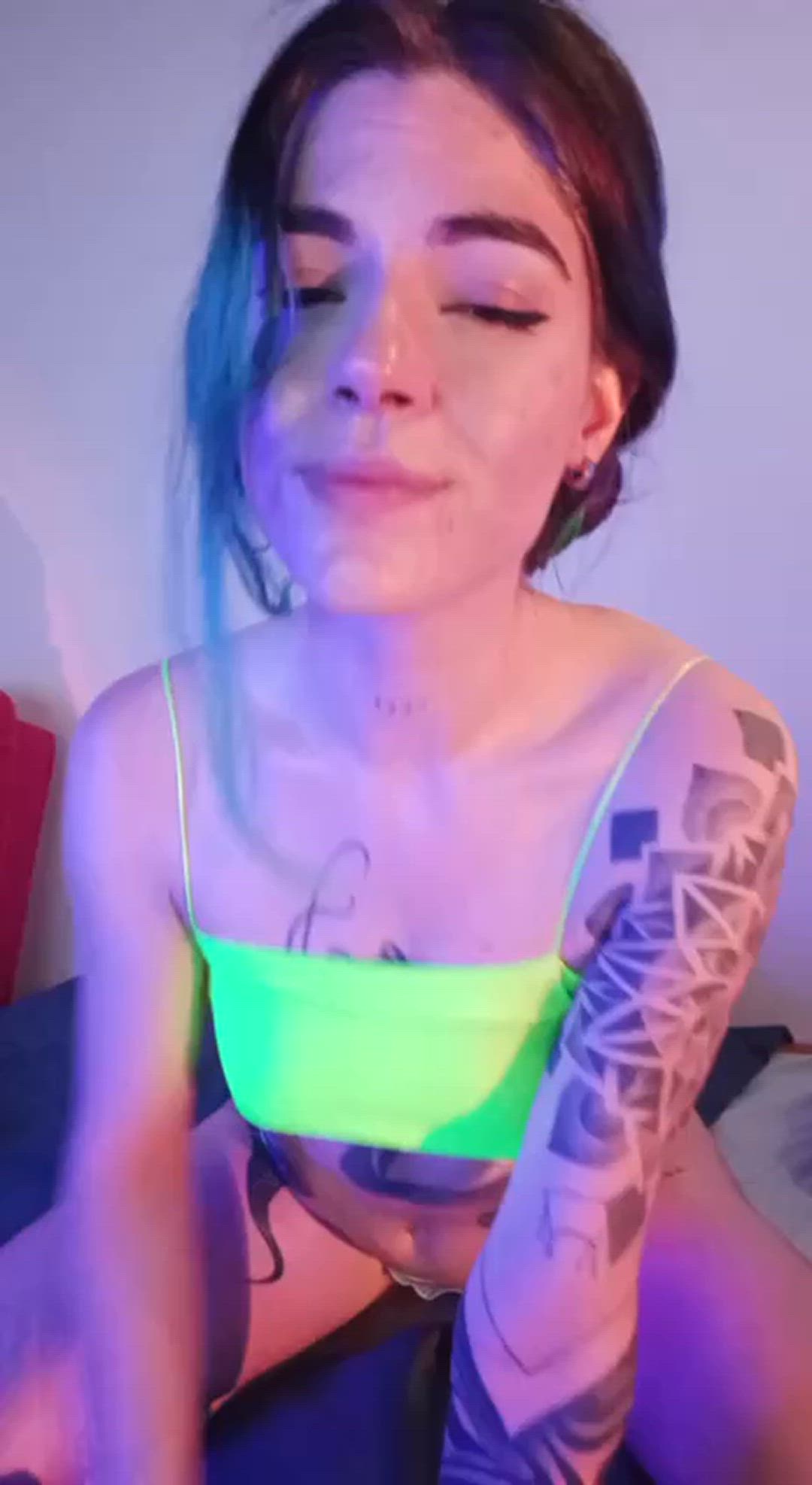 Tits porn video with onlyfans model silverhaze <strong>@silver.haze</strong>