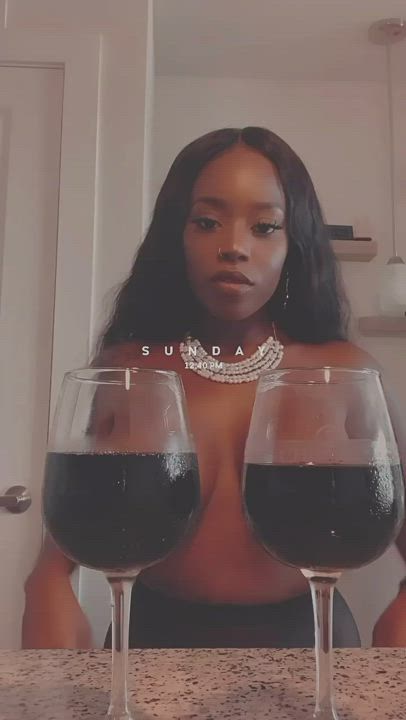 Big Tits porn video with onlyfans model Siren <strong>@theeladysiren</strong>