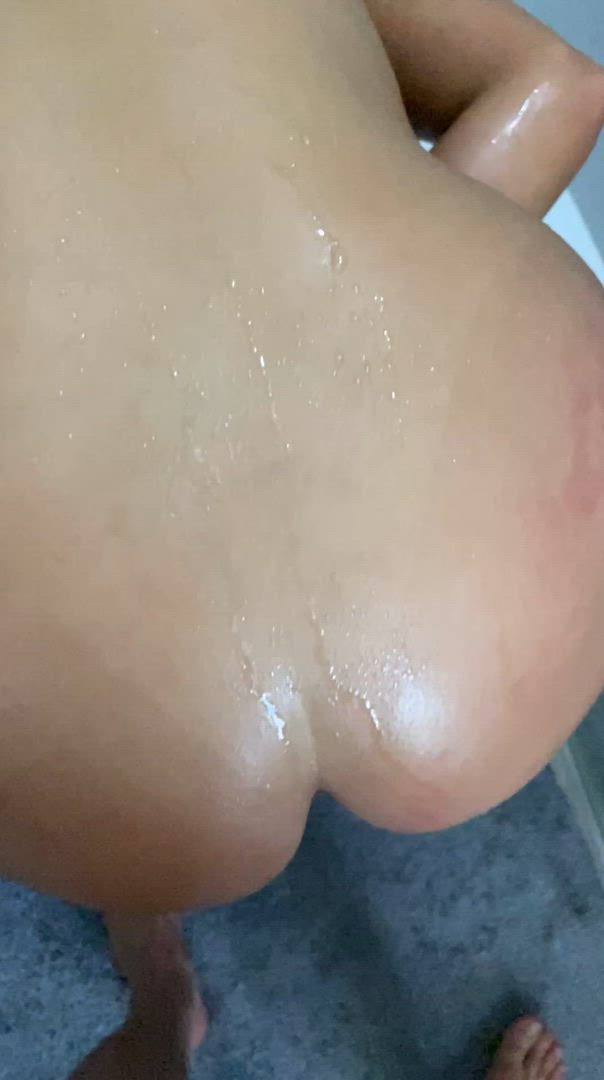Cumshot porn video with onlyfans model Sirenalips <strong>@sirenalips</strong>