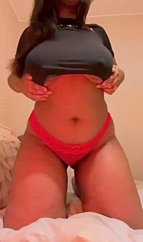 Areolas porn video with onlyfans model Solange <strong>@solangextt</strong>