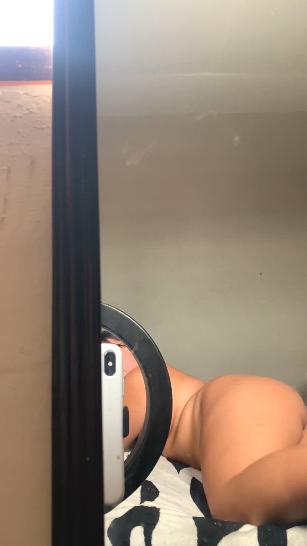 18 Years Old porn video with onlyfans model solange <strong>@solsecrets</strong>