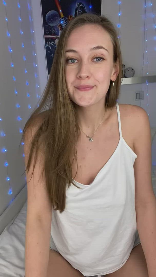 Cute porn video with onlyfans model Sophie Davis <strong>@sophie_davis</strong>
