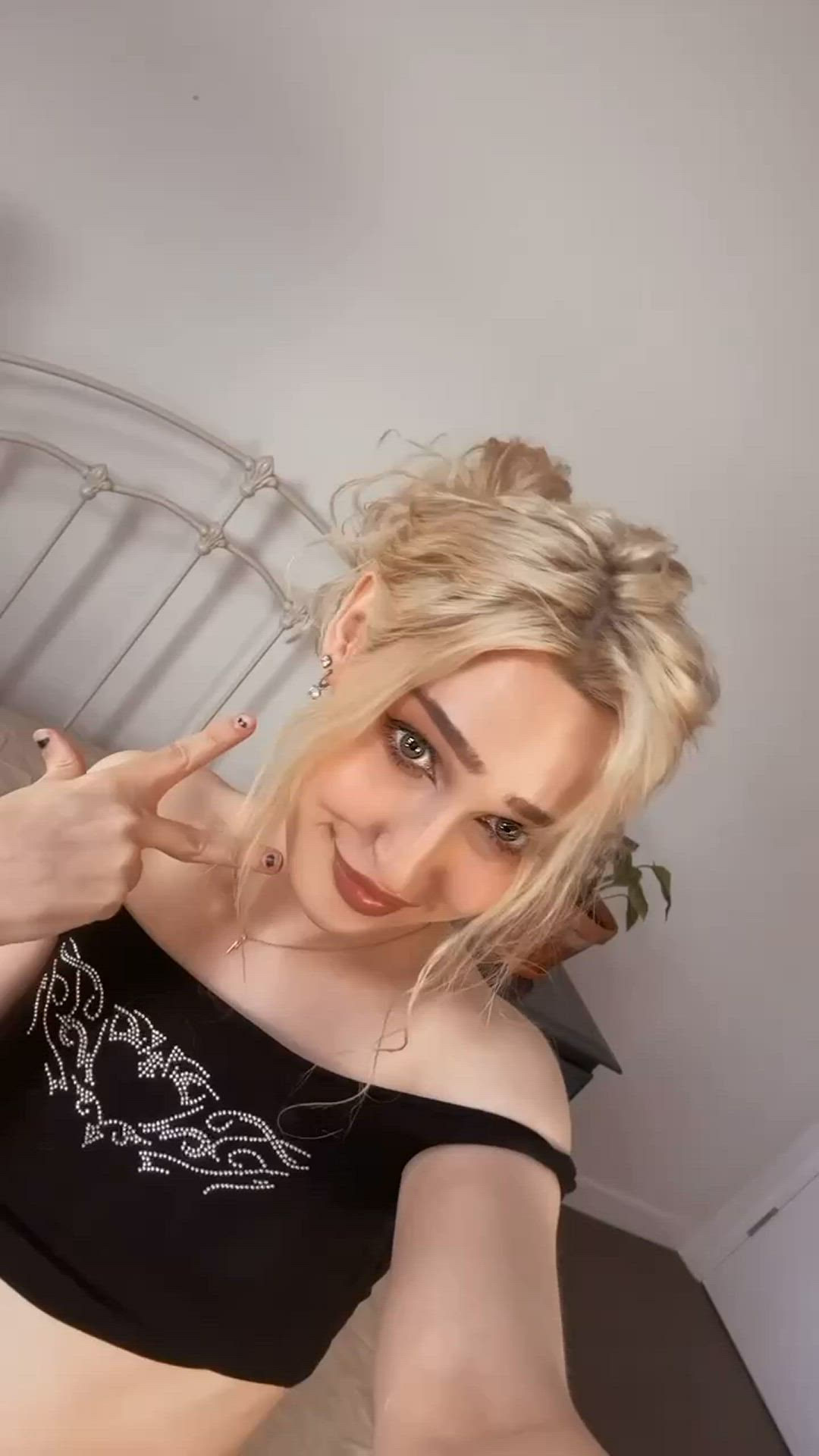 Amateur porn video with onlyfans model stormyyraets <strong>@stormyraets</strong>
