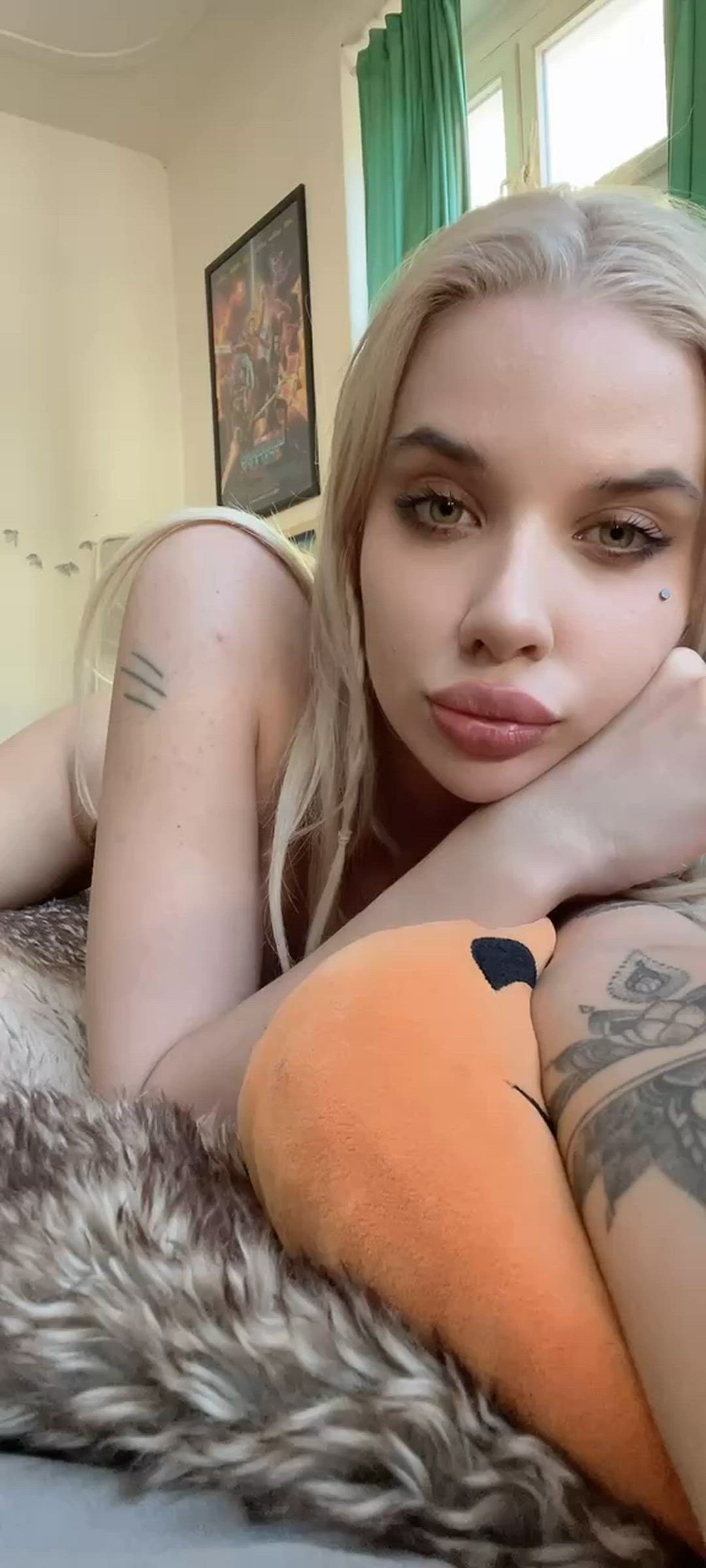 Amateur porn video with onlyfans model Sweet Alice <strong>@sweet_aliceee</strong>