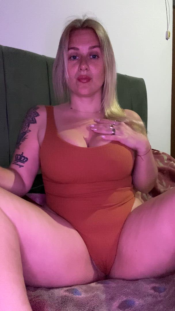 Big Tits porn video with onlyfans model sweetluisagamble <strong>@sweetluisagamble</strong>
