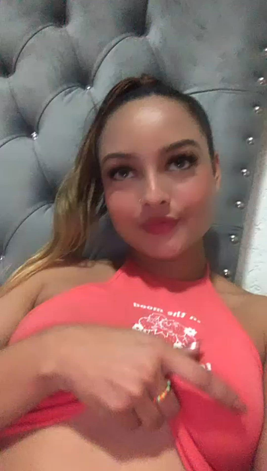 Latina porn video with onlyfans model Thalia2001 <strong>@thalia2811</strong>