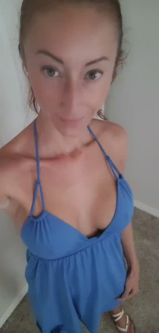 Dress porn video with onlyfans model thoughtfulnomad <strong>@thoughtful_nomad</strong>