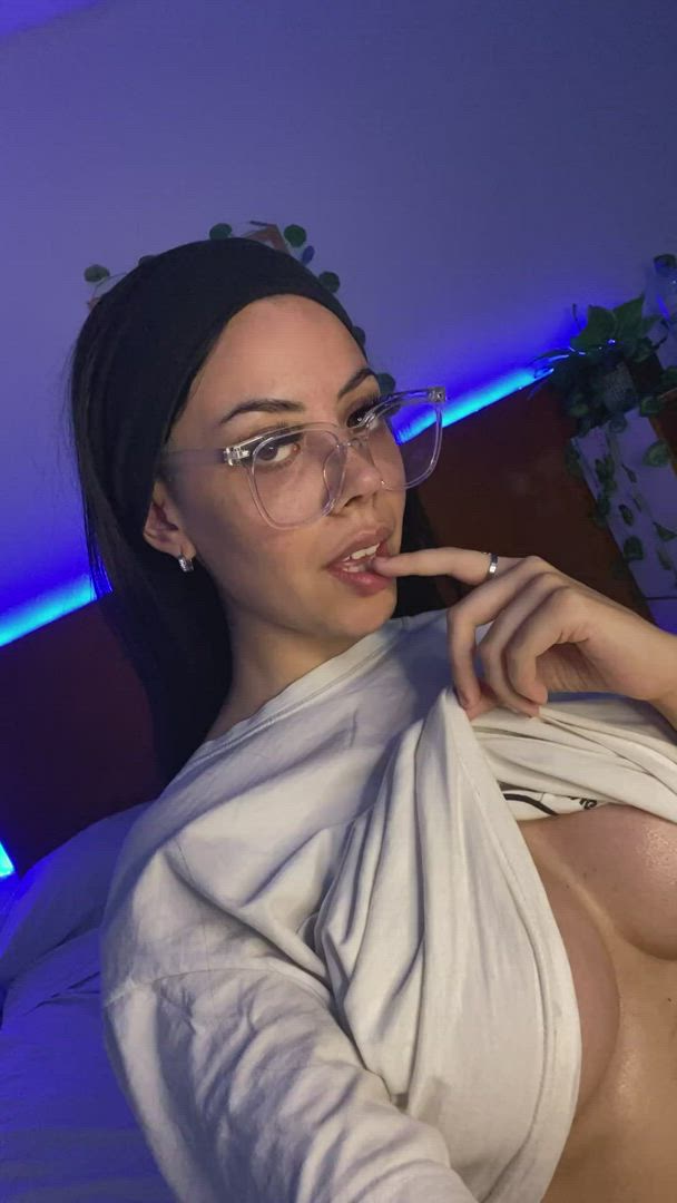 Ass porn video with onlyfans model trixiefantasy <strong>@trixiefantasyy</strong>