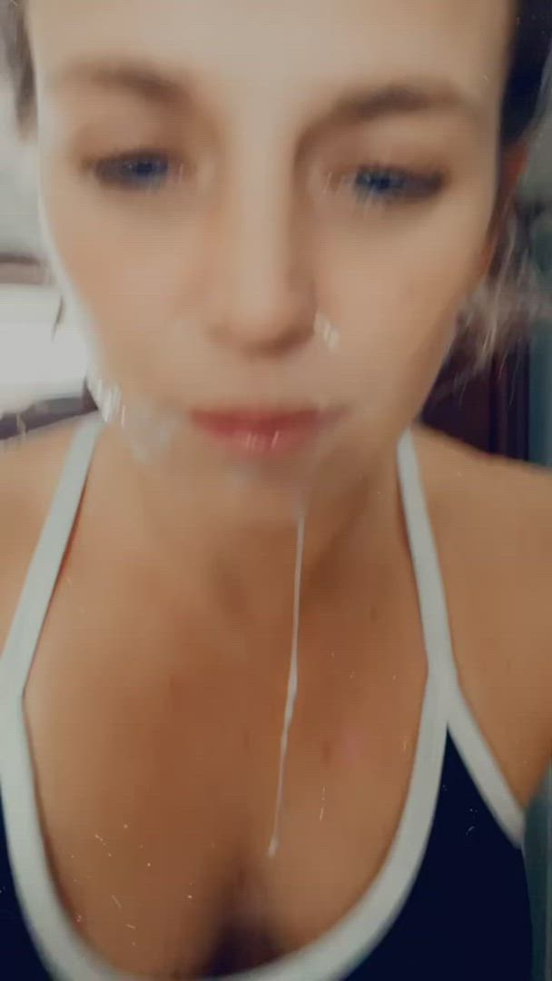 Cumshot porn video with onlyfans model $un of $am <strong>@the444thday</strong>