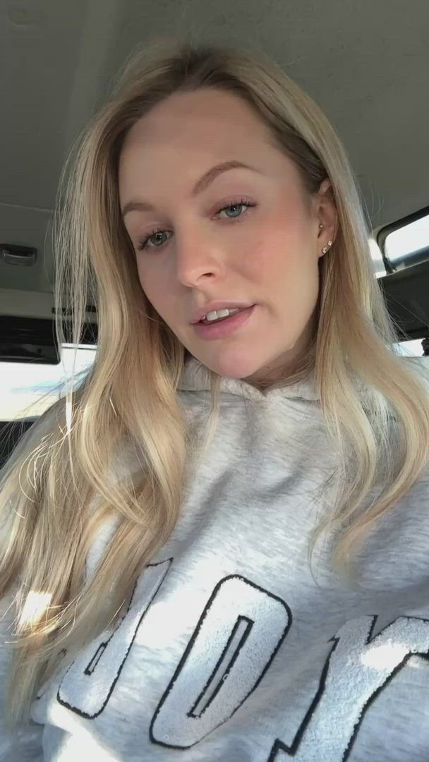 College porn video with onlyfans model Wee Blondie <strong>@blondie24</strong>