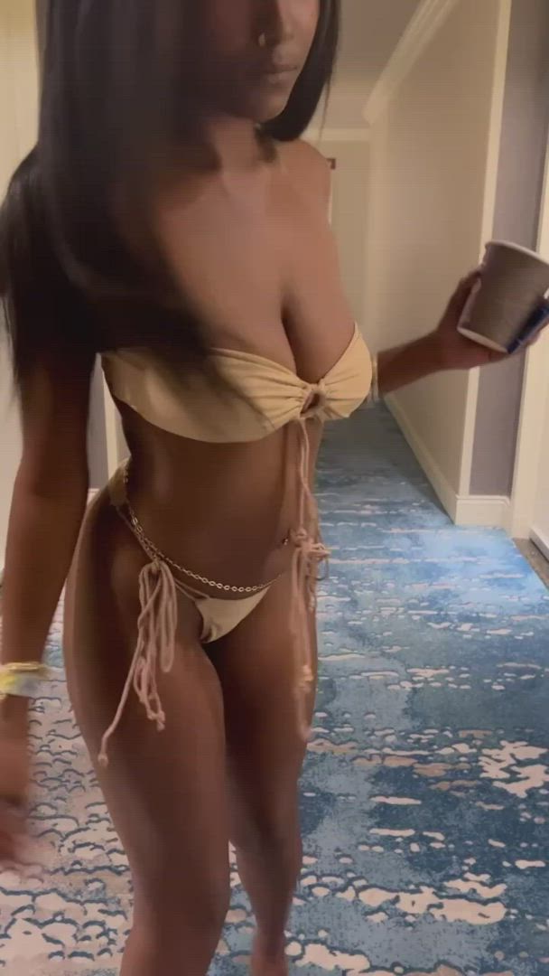 Big Tits porn video with onlyfans model xorosaplayhouse <strong>@rosaplayhouse</strong>