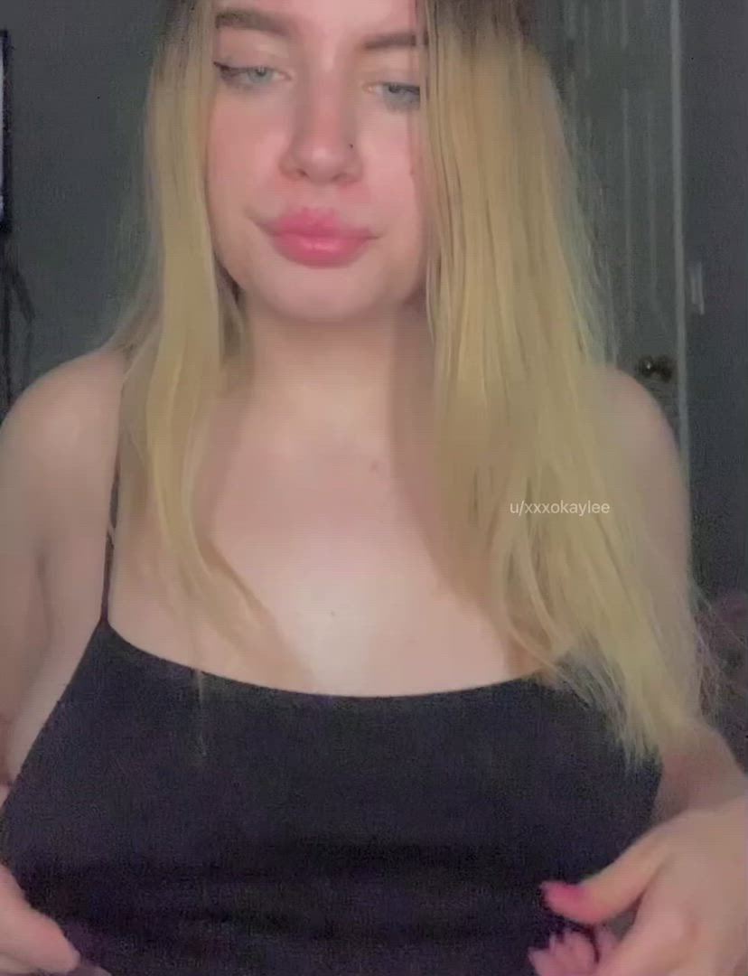 Teens porn video with onlyfans model xoxxkaylee <strong>@molliecakexo</strong>