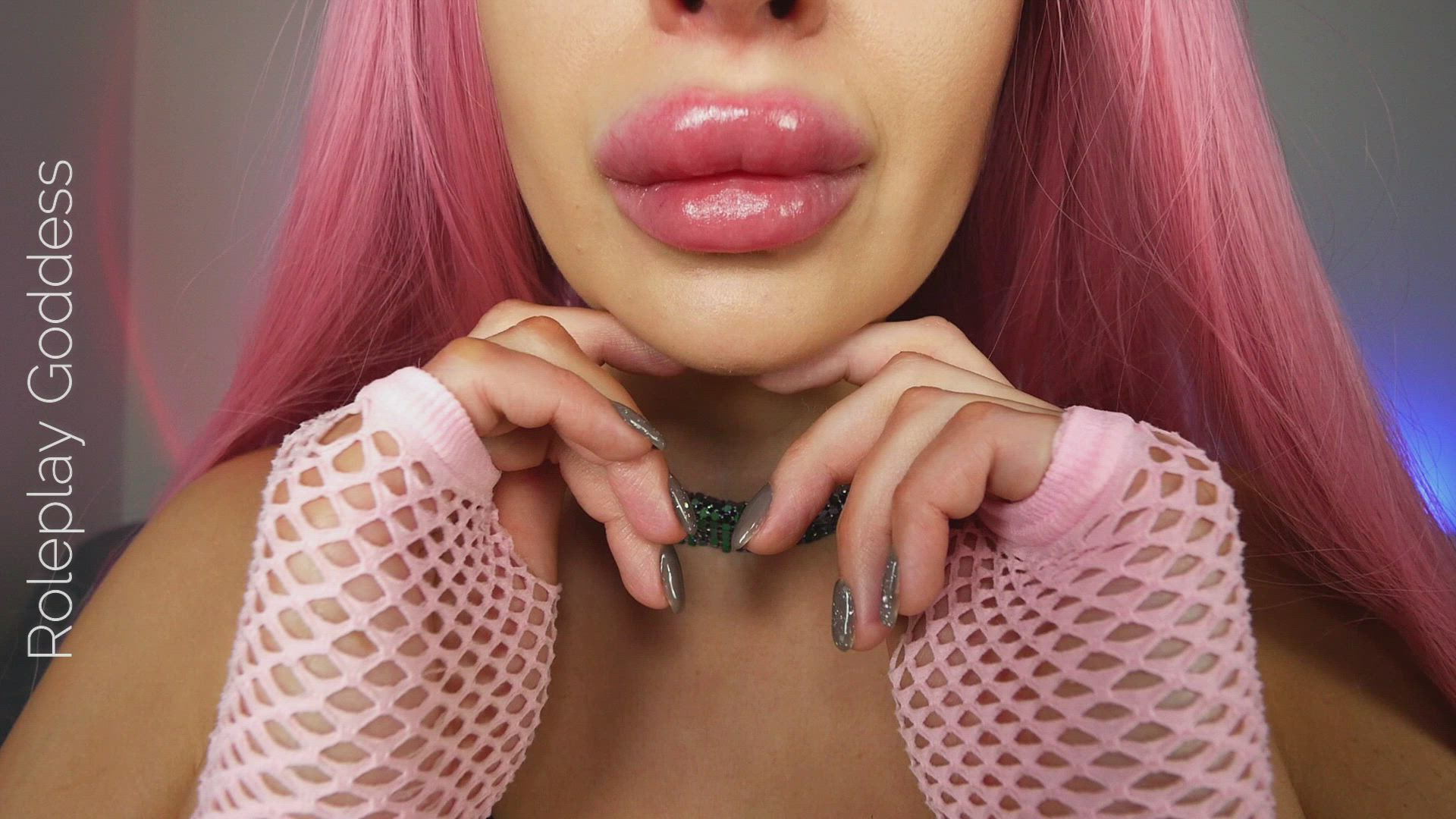Lips porn video with onlyfans model xRGHMx <strong>@roleplayg0ddess</strong>