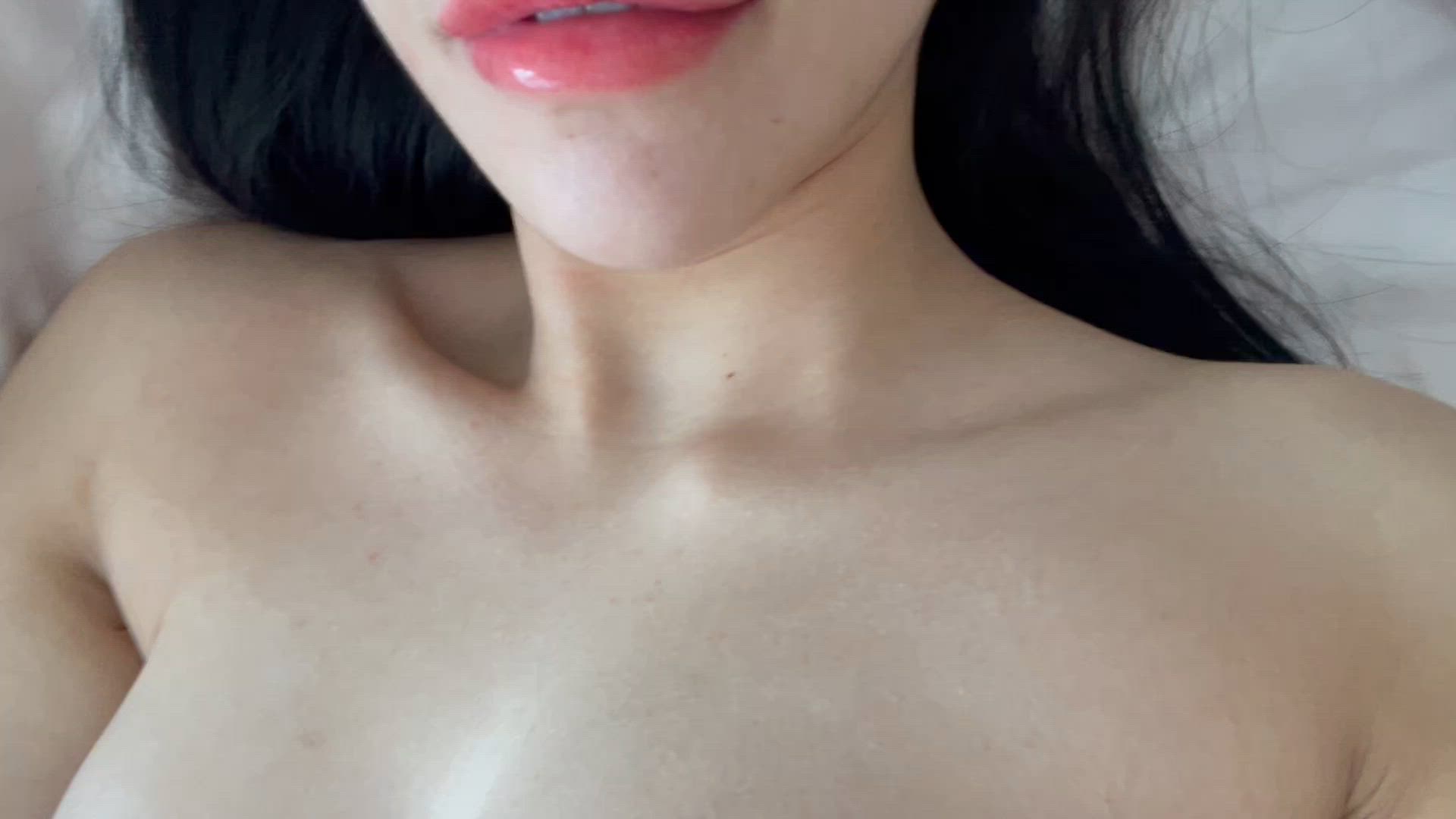 Amateur porn video with onlyfans model yvonnca <strong>@yvnnca</strong>