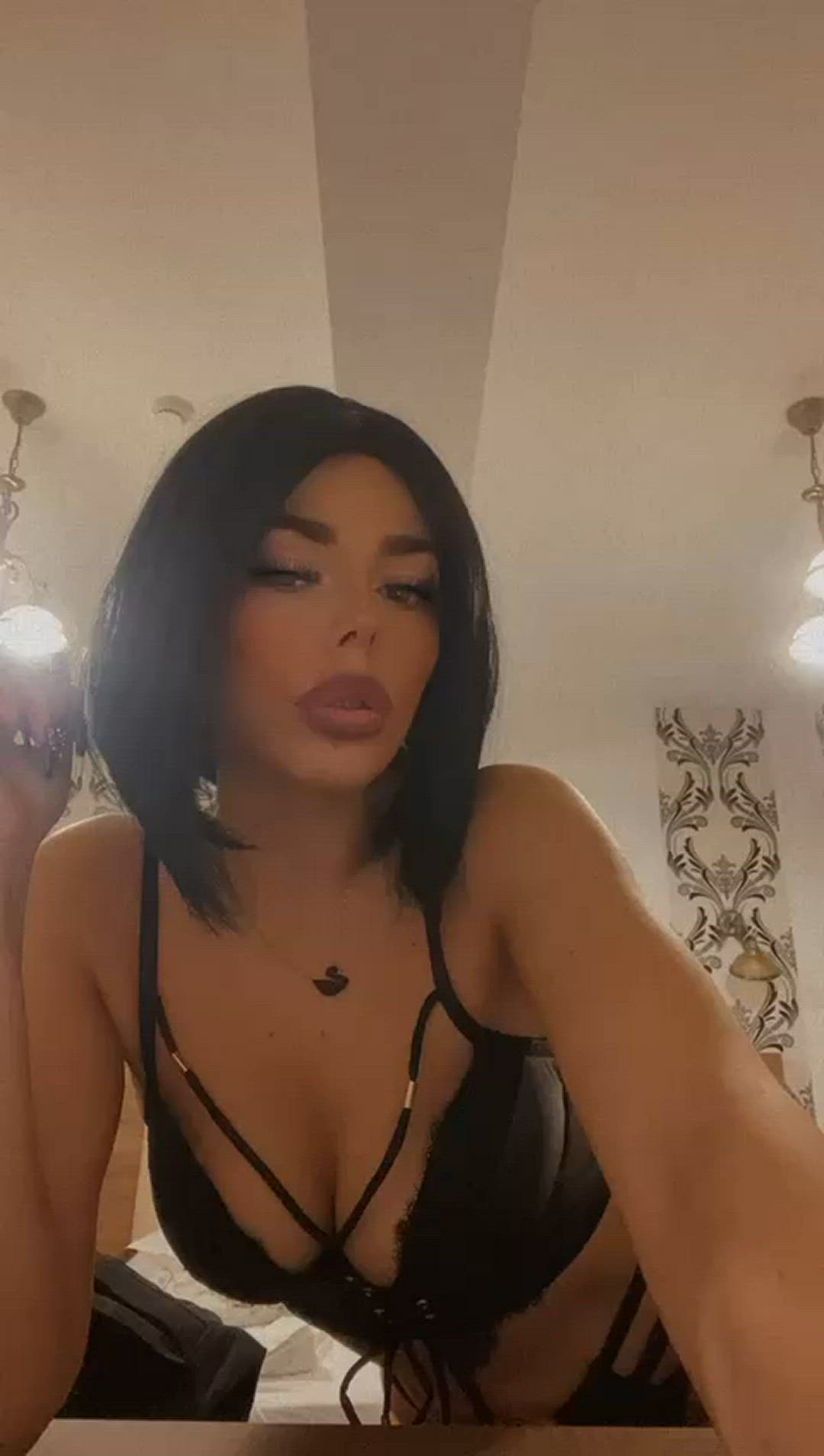 MILF porn video with onlyfans model Yza Flame <strong>@yza.flame</strong>