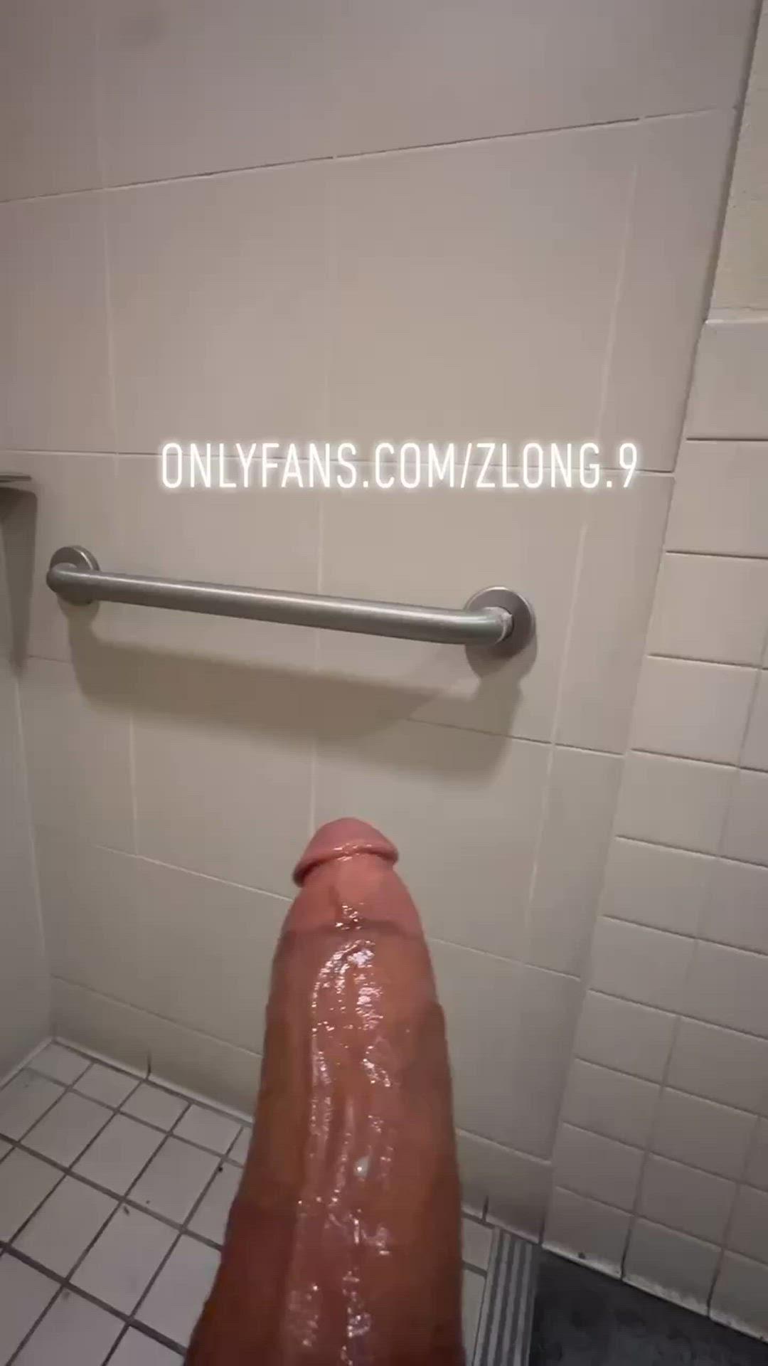 OnlyFans porn video with onlyfans model zlong999 <strong>@zlong.9</strong>