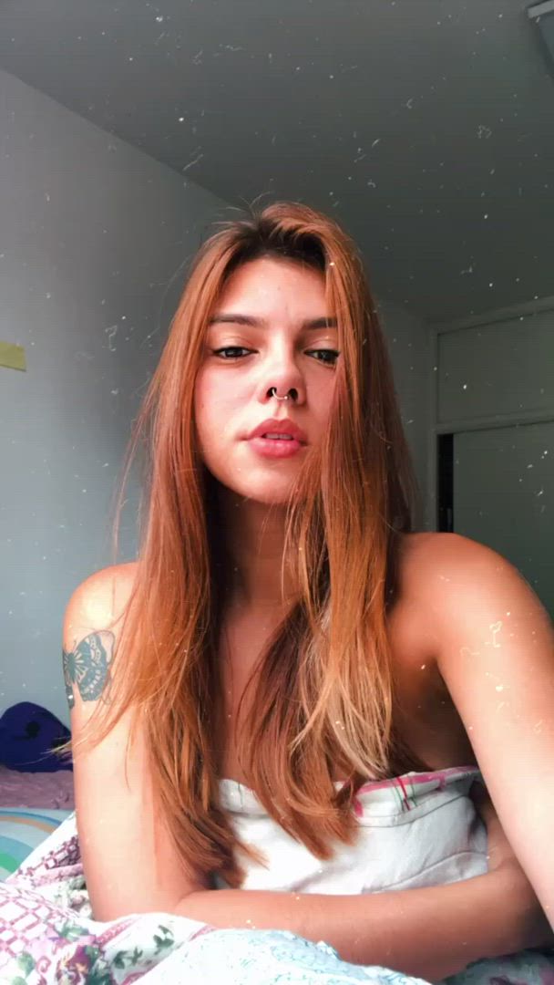 19 Years Old porn video with onlyfans model Zoe <strong>@zoelau</strong>