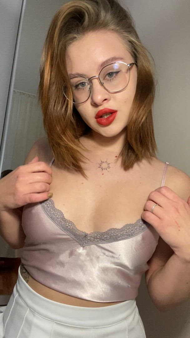 Tits porn video with onlyfans model marinas18 <strong>@miu_rose</strong>