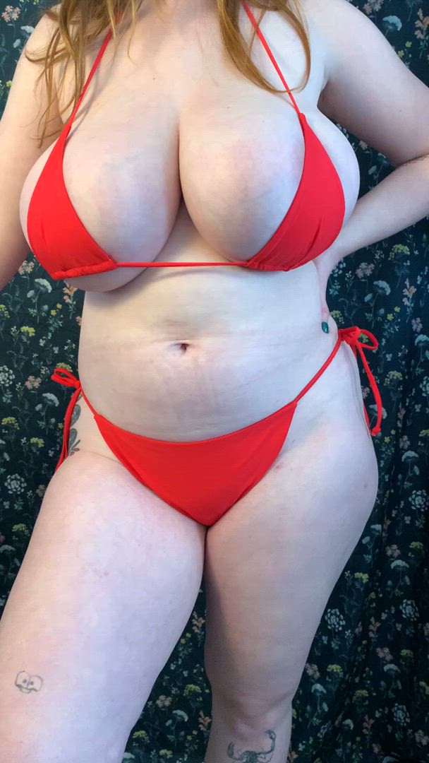 Big Tits porn video with onlyfans model yourshamelessplug <strong>@yourshamelessplug</strong>