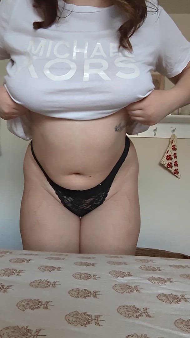 Big Tits porn video with onlyfans model thewhitneywindsor <strong>@thewhitneywindsor</strong>
