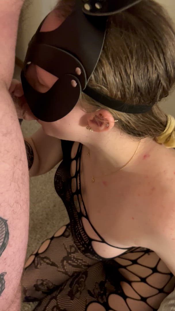 Amateur porn video with onlyfans model littleblondetoyxxx <strong>@littleblondetoyxx</strong>