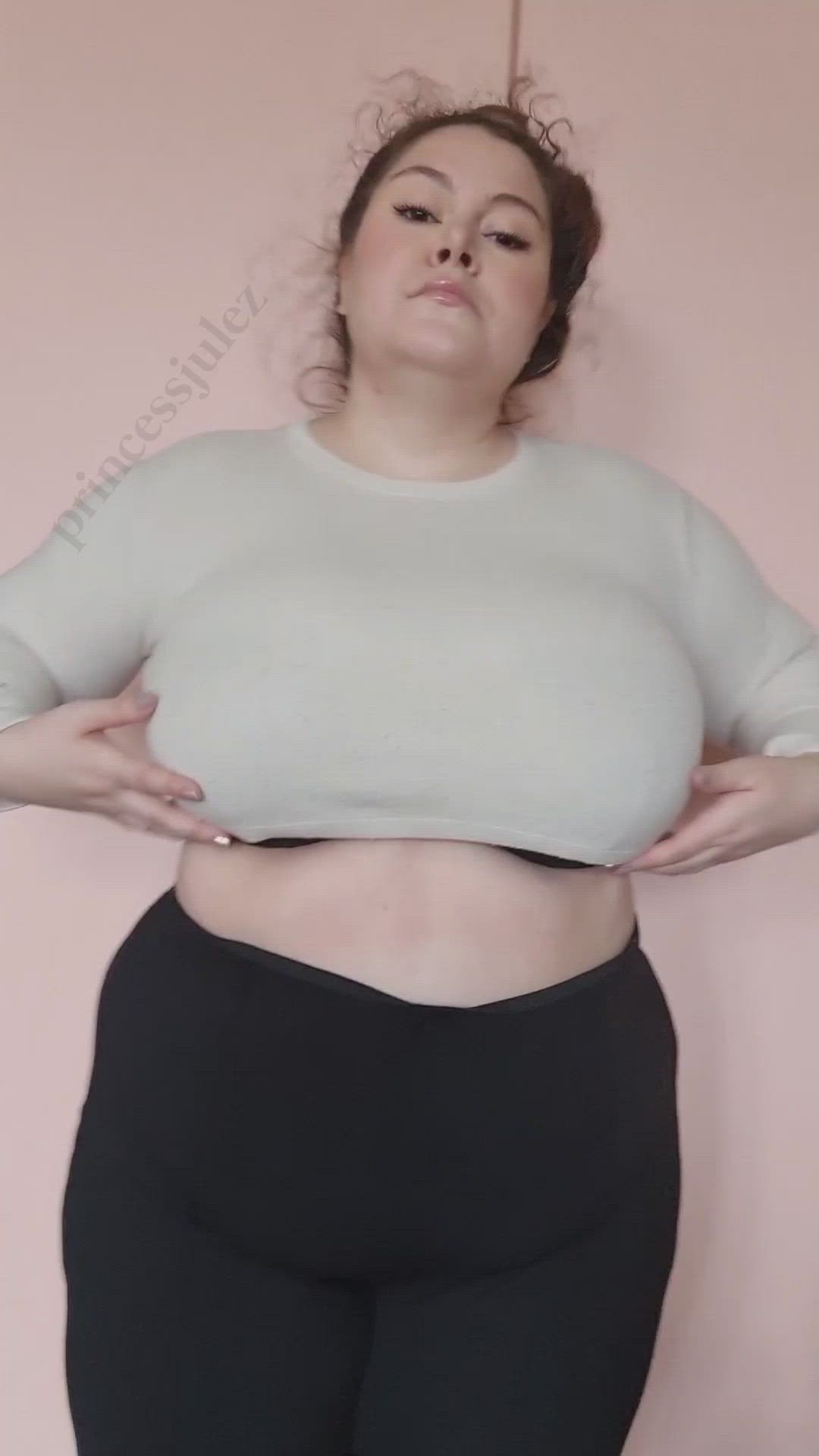 Big Tits porn video with onlyfans model Juliana <strong>@princessjulez</strong>