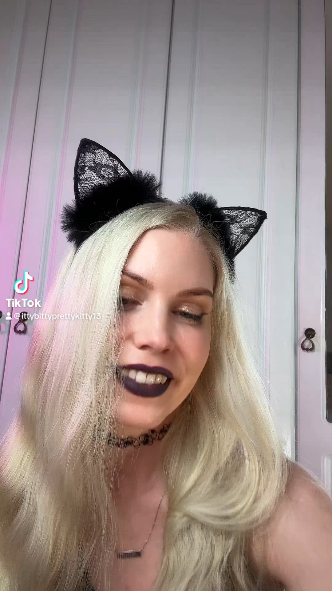 Amateur porn video with onlyfans model Kitty <strong>@ittybittyprettykitty</strong>