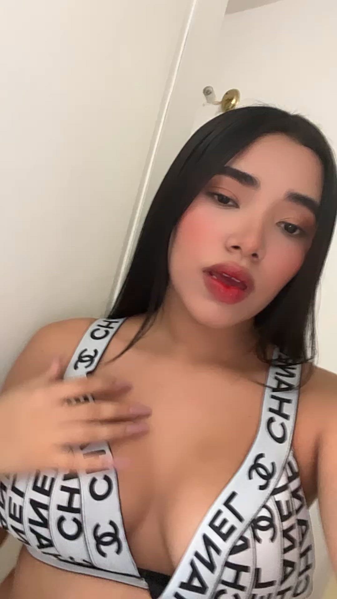 Boobs porn video with onlyfans model isabellasun <strong>@isabella.sun</strong>