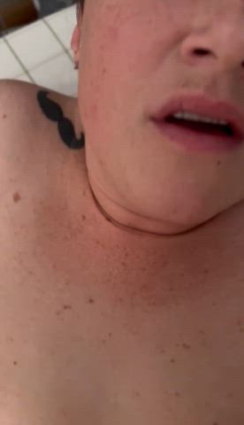 Amateur porn video with onlyfans model snooky28anduncutmnguy <strong>@snookybaby28</strong>