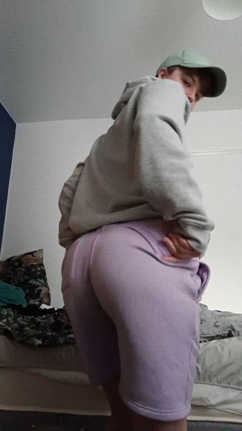 Ass porn video with onlyfans model snozzypup <strong>@snozzypup</strong>