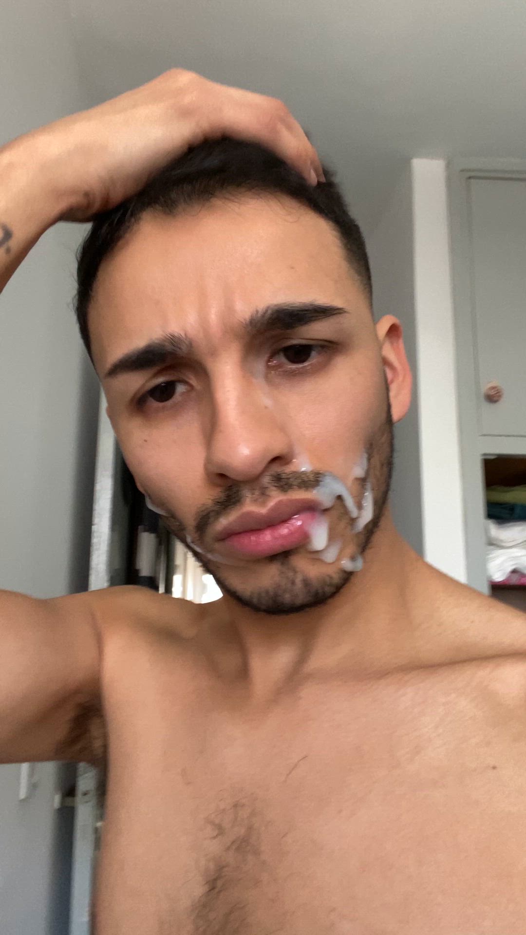 Cumshot porn video with onlyfans model pauloxxx <strong>@paulolatin</strong>