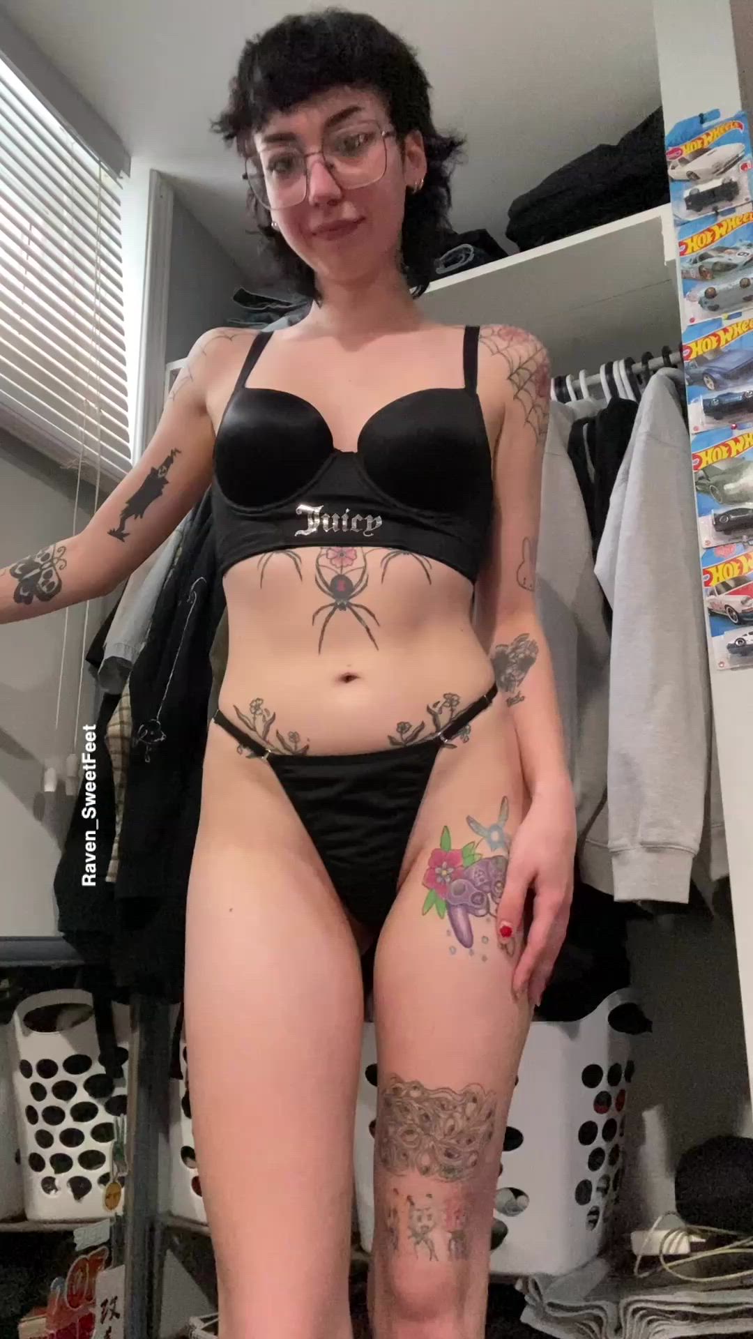 Ass porn video with onlyfans model ravensweetfeet <strong>@raven_sweetfeet</strong>