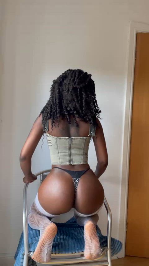 Ass porn video with onlyfans model chockyyp1 <strong>@chockyy</strong>