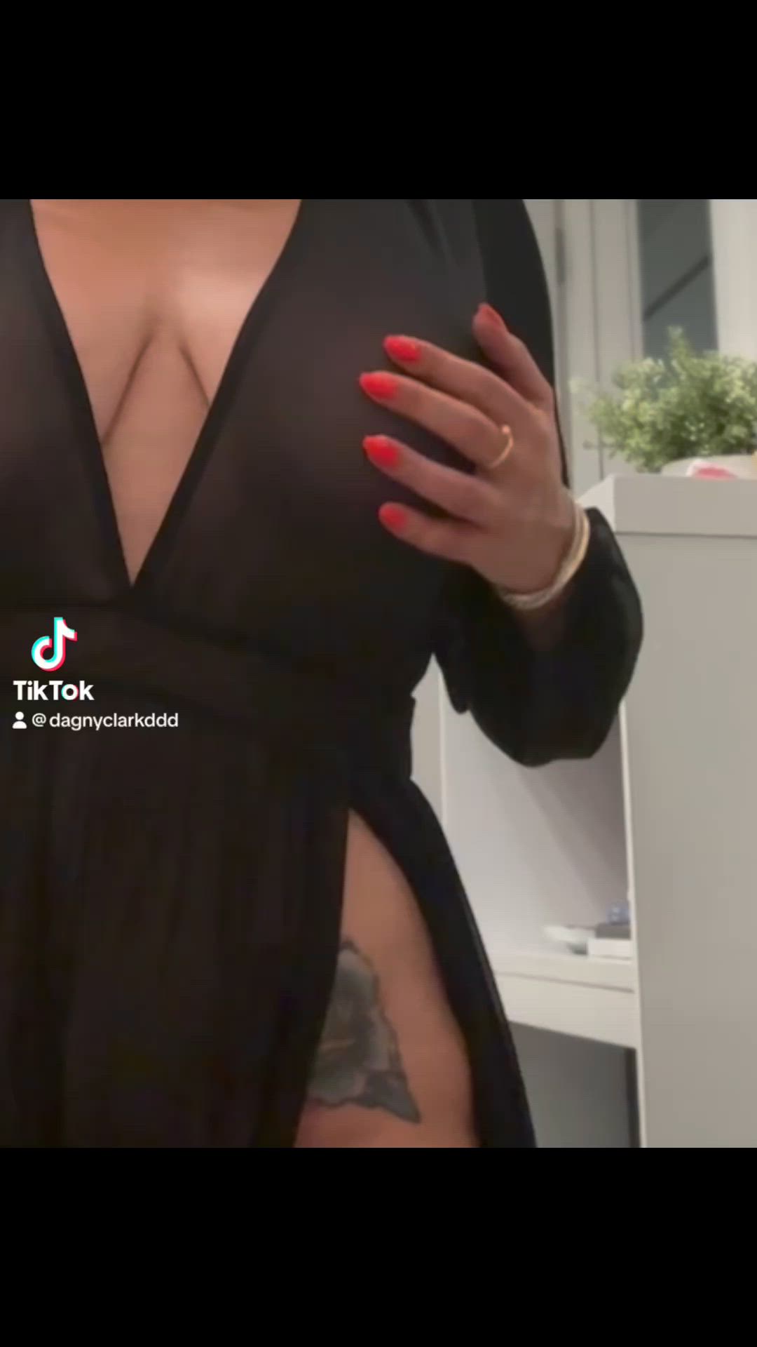 Big Tits porn video with onlyfans model dagnyclarkddd <strong>@dagnyclark</strong>