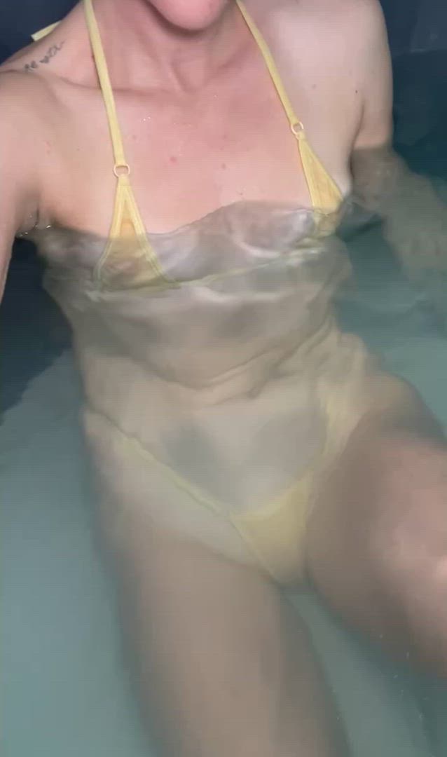 MILF porn video with onlyfans model siennajune <strong>@sienna_june</strong>