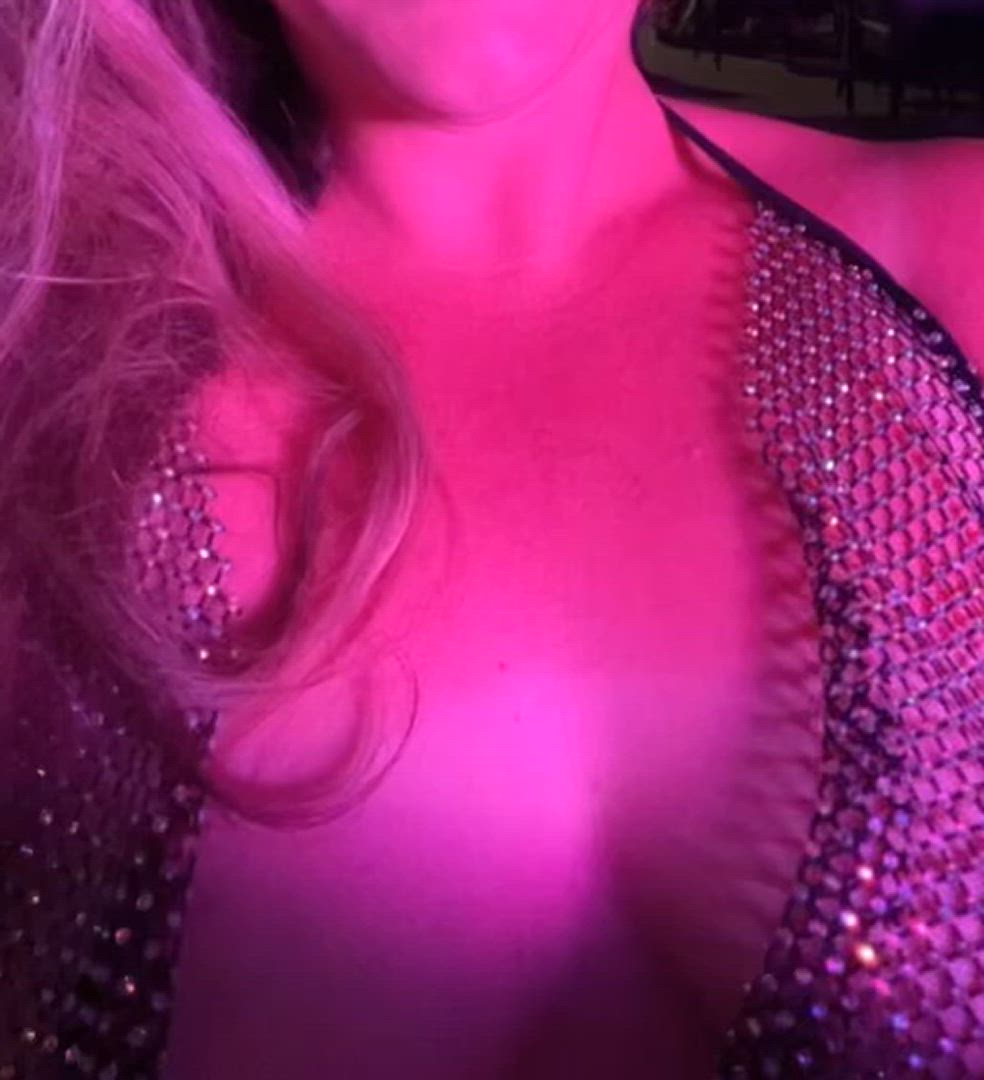 Tits porn video with onlyfans model Savannah 💕 <strong>@dtxsavannah</strong>