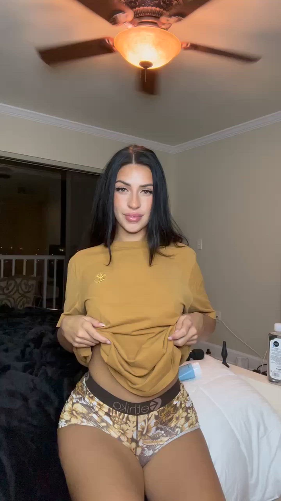 Boobs porn video with onlyfans model itskassielee <strong>@itskassielee</strong>