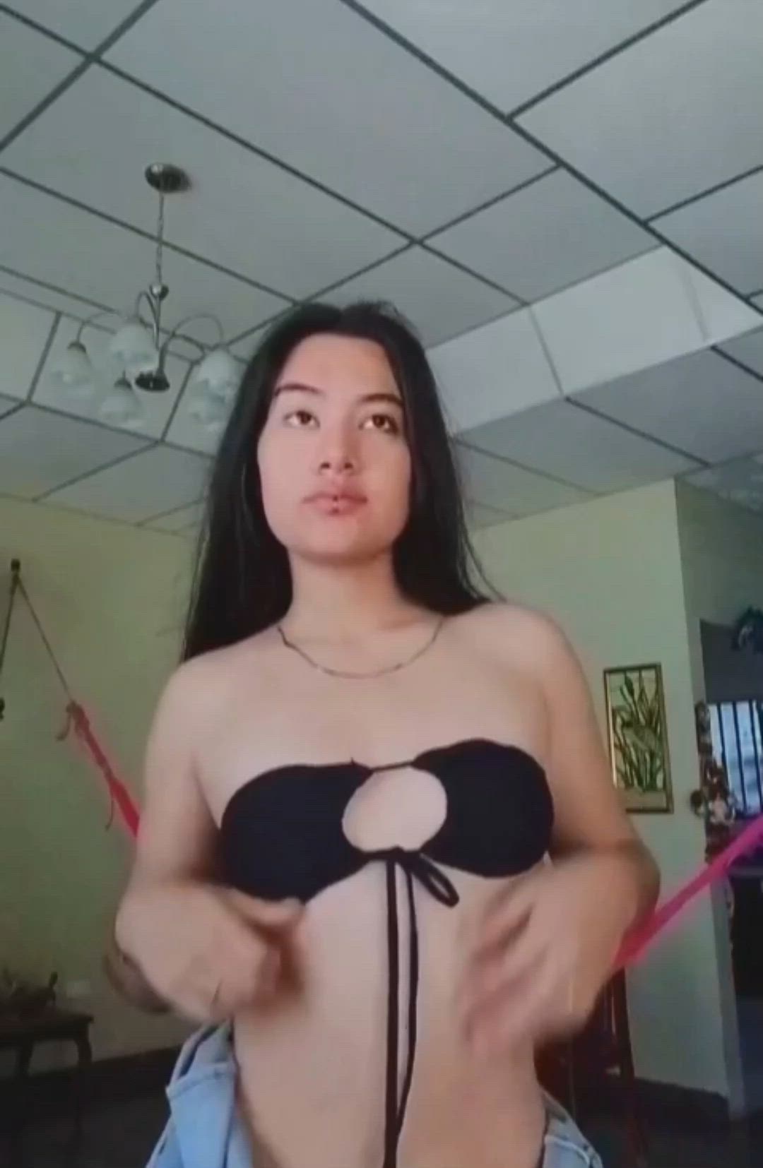 Amateur porn video with onlyfans model paulace <strong>@paula_ce03</strong>
