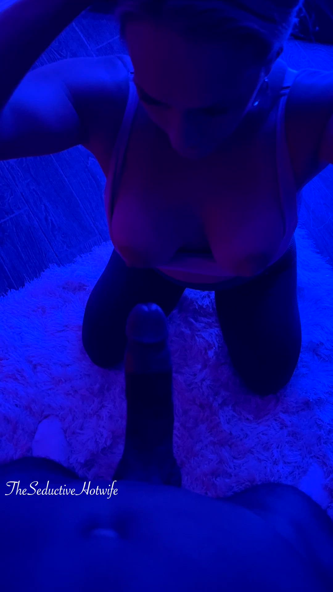 Amateur porn video with onlyfans model TheSeductiveHotwife <strong>@theseductivehotwife</strong>