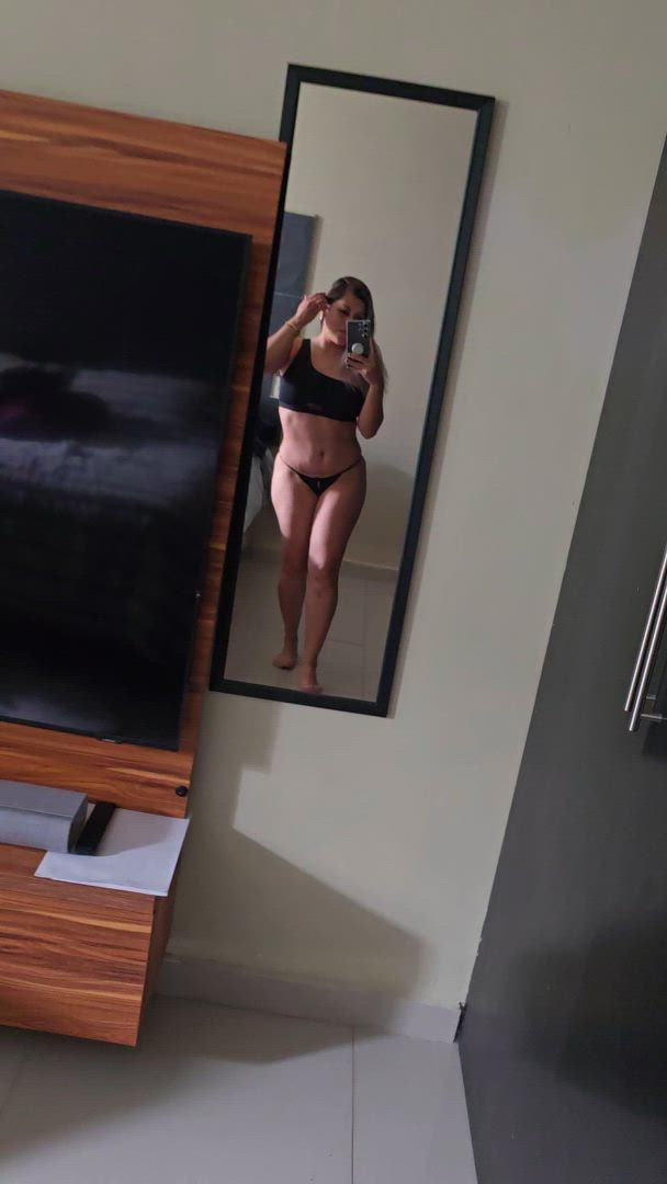 Ass porn video with onlyfans model fergie1 <strong>@fergie.free</strong>