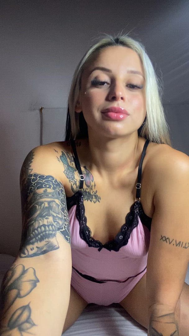 Asshole porn video with onlyfans model luisailove18 <strong>@luisailove18</strong>