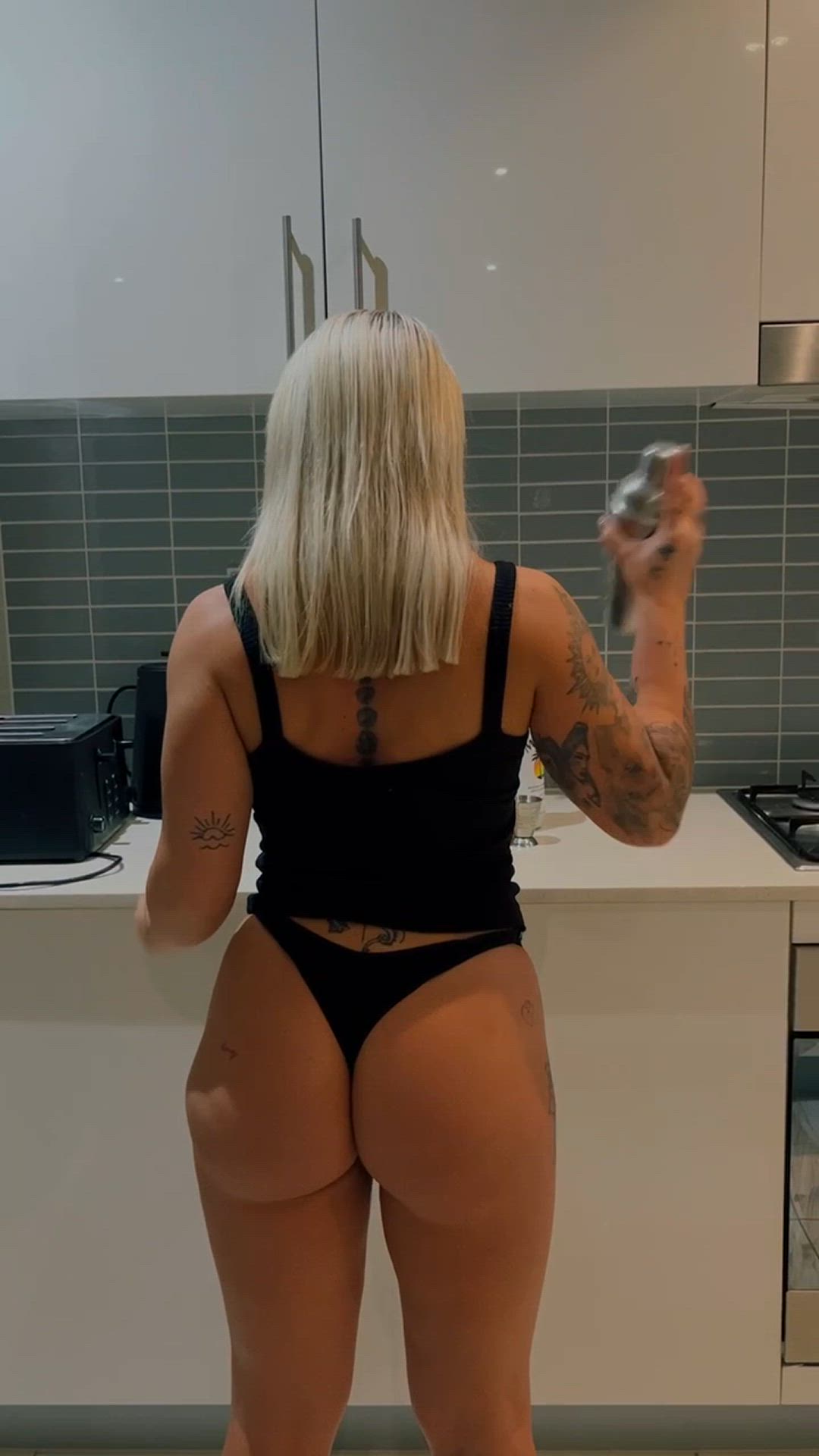 Ass porn video with onlyfans model skyew12 <strong>@skyerochellewilliamss</strong>