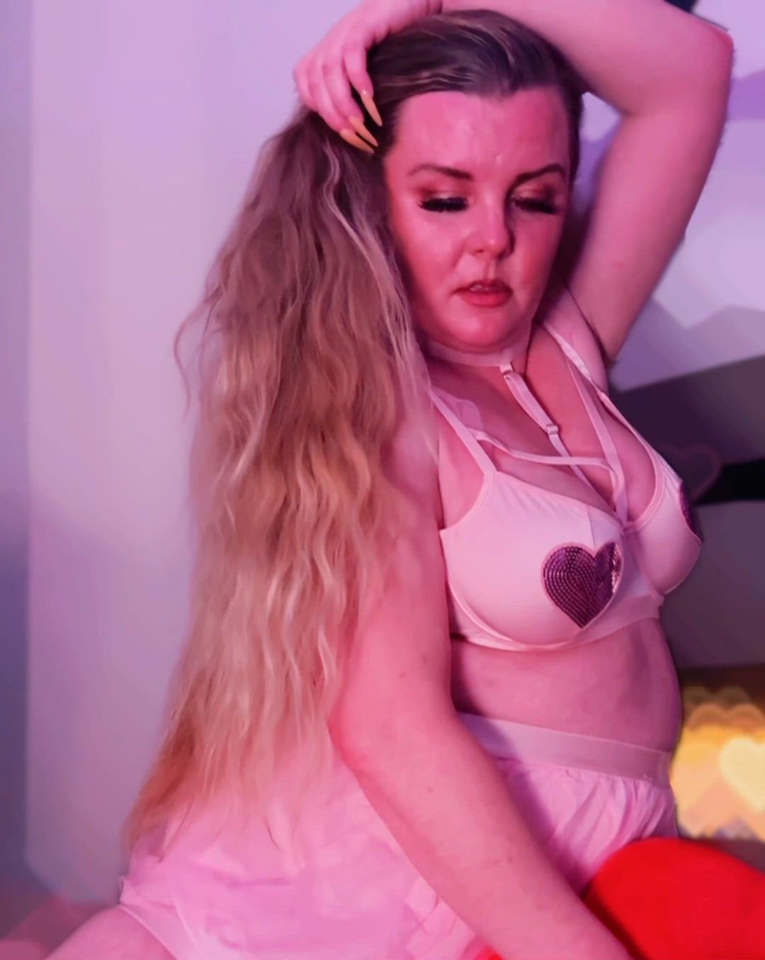 Lingerie porn video with onlyfans model omghbomb <strong>@omghbomb</strong>